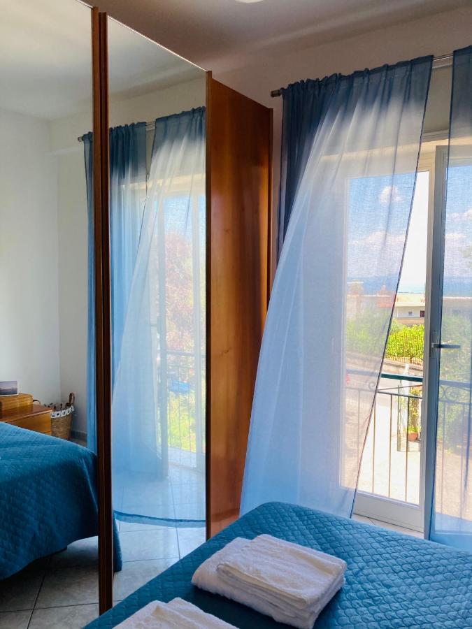 La Terrazza Apartment Vico Equense Exterior photo